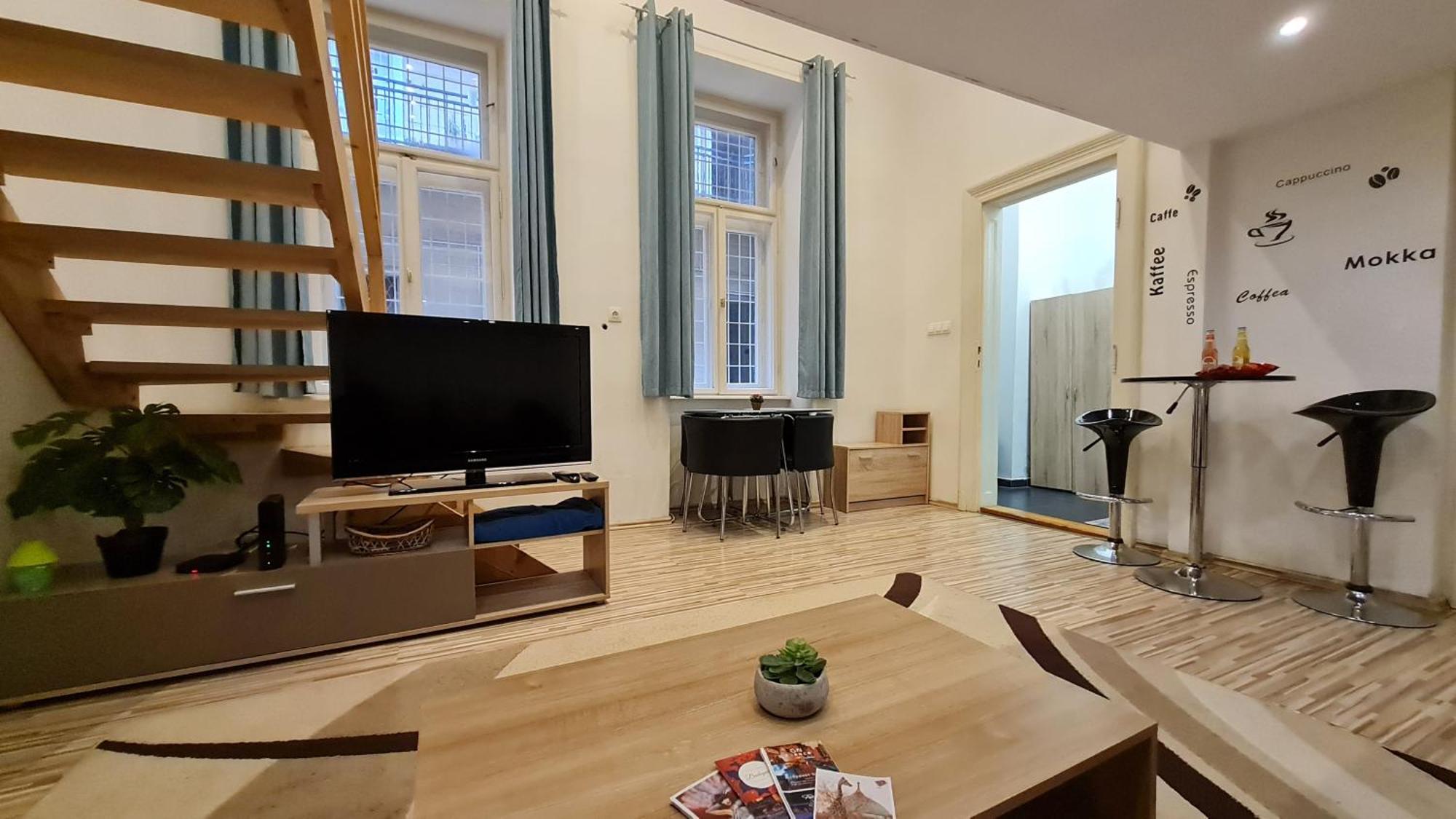Maxim Apartman Budapest Exteriör bild